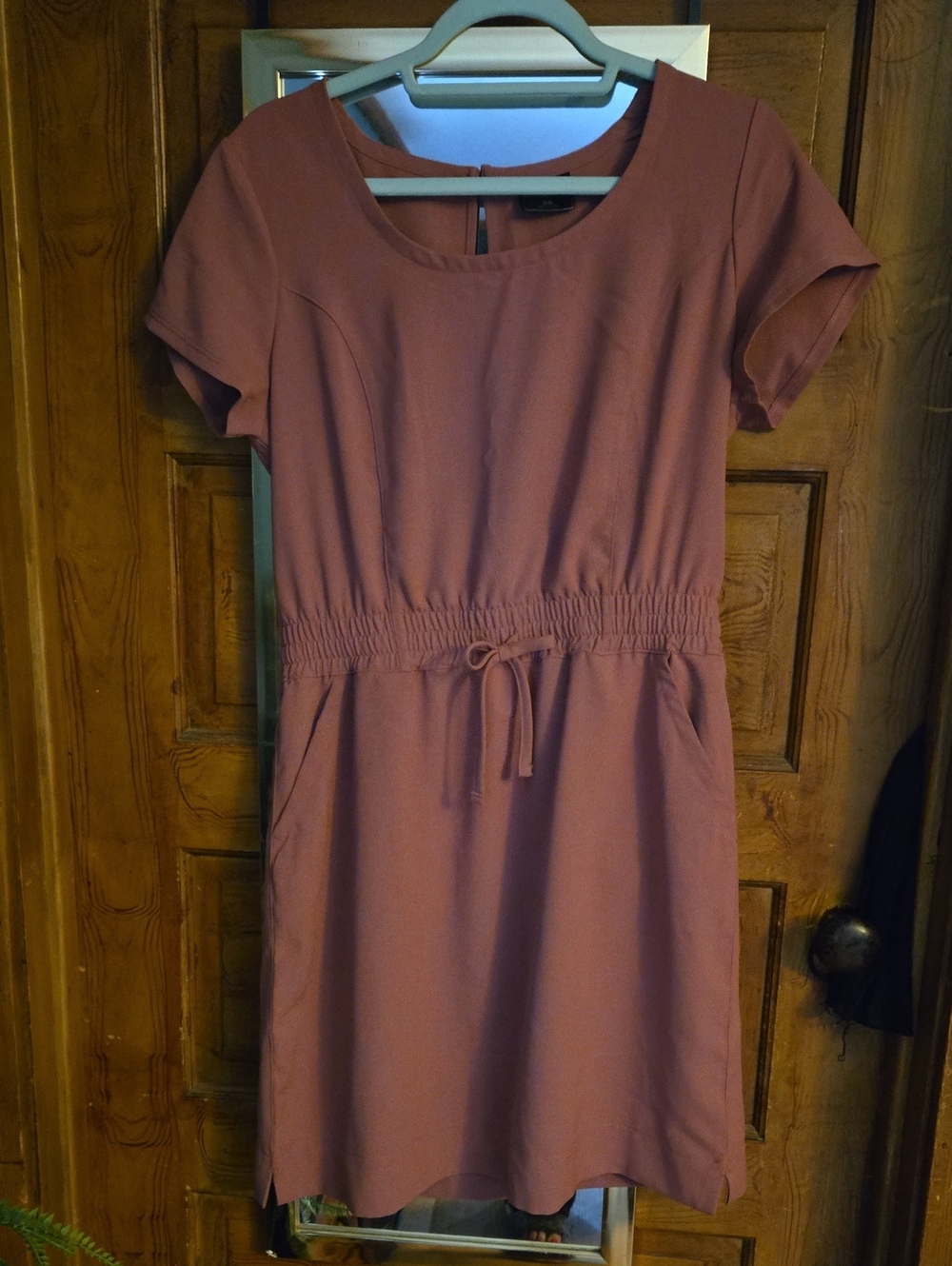 32 Degrees Short Sleeve Drawstring Waist Mini Dress in Dusty Rose